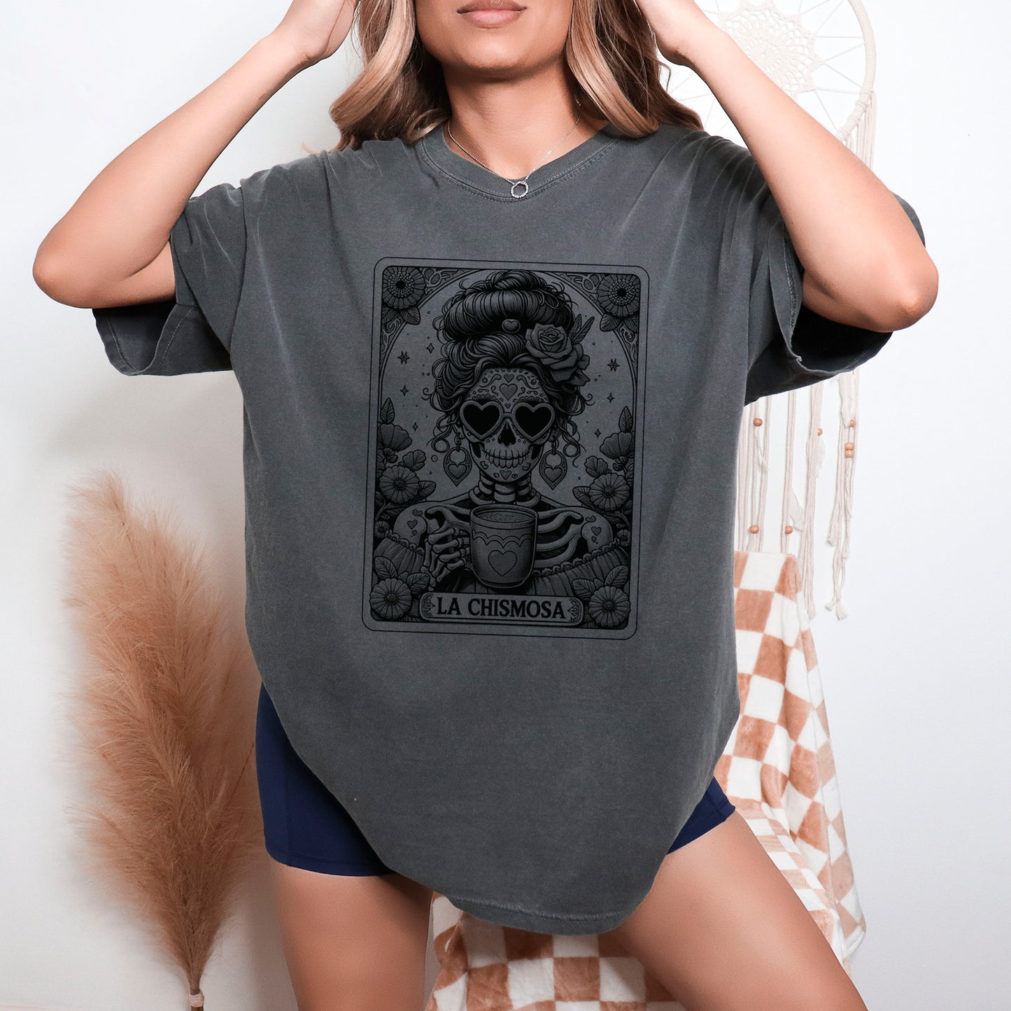 La Chismosa Tarot, Funny T-Shirt Screen Printed Unisex Shirt